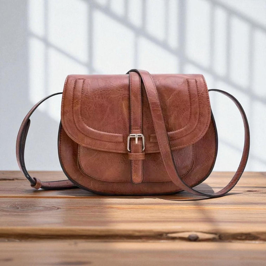 Evelyn Borsa a spalla classica