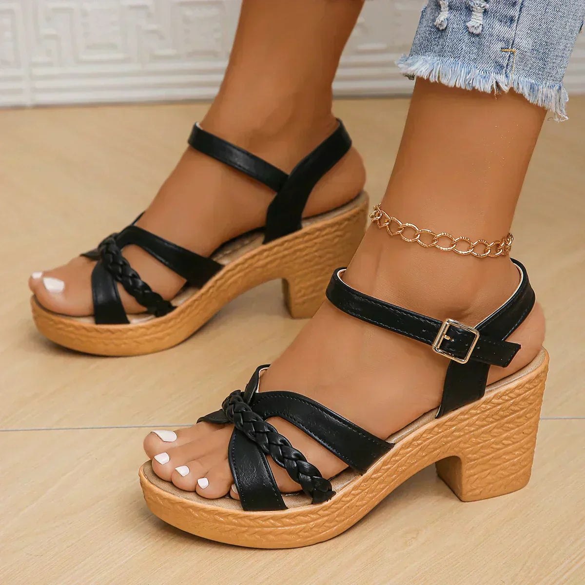Cadie - Eleganti sandali con cinturini